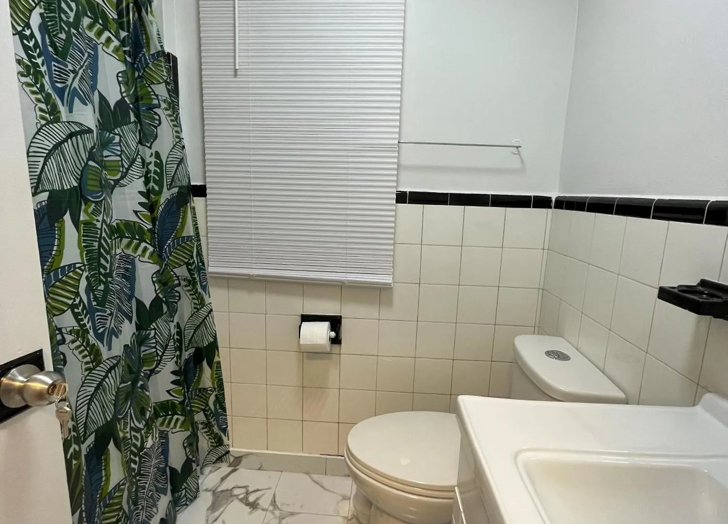 Toronto Full Bed In A Room - Midtown 0*,